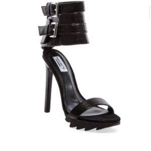 Steve Madden Black Heels